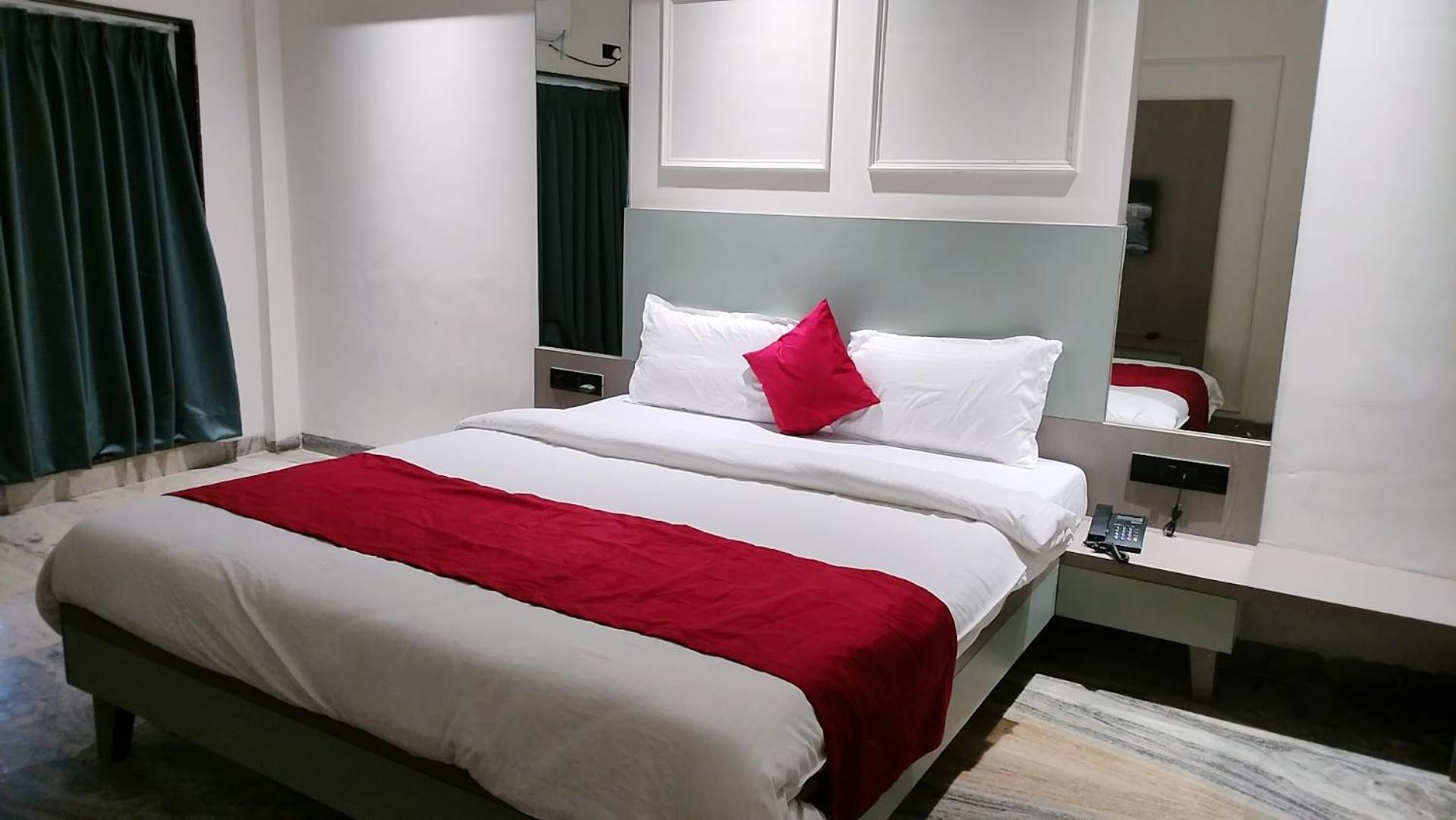 Golden Resort Igatpuri Ngoại thất bức ảnh