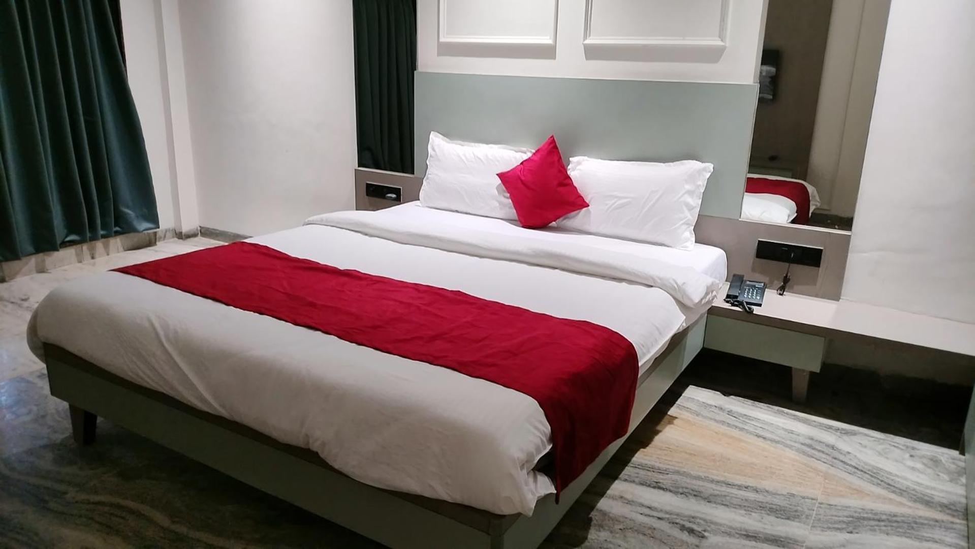 Golden Resort Igatpuri Ngoại thất bức ảnh