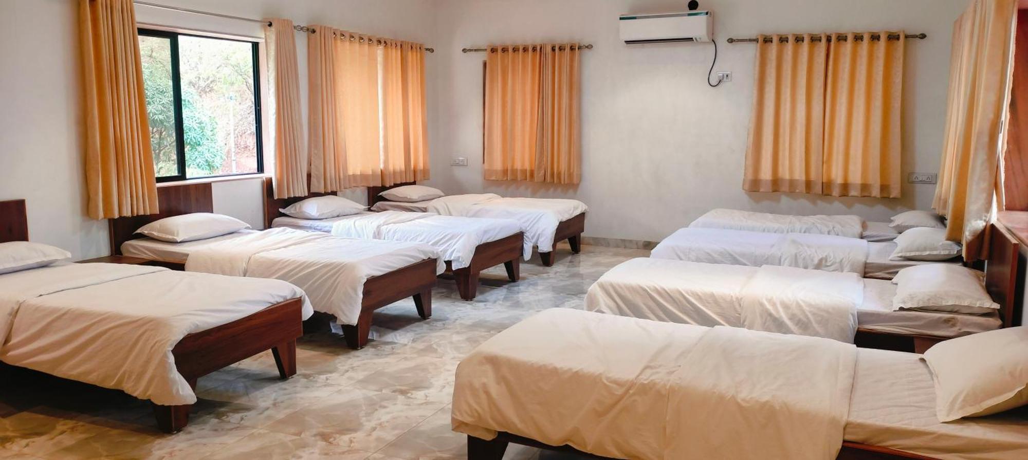 Golden Resort Igatpuri Ngoại thất bức ảnh